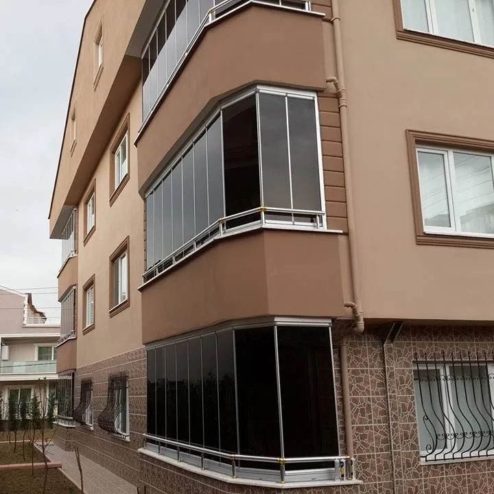 Cam Balkon